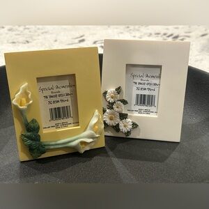 Special Moments "The Unique Collection" Resin Frames (2) Floral frame